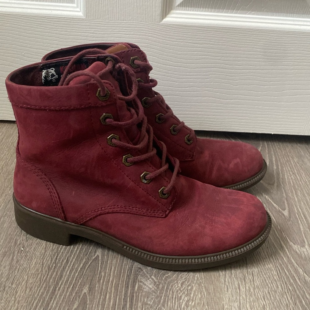 KODIAK Maroon Lace Up Boots - WATERPROOF